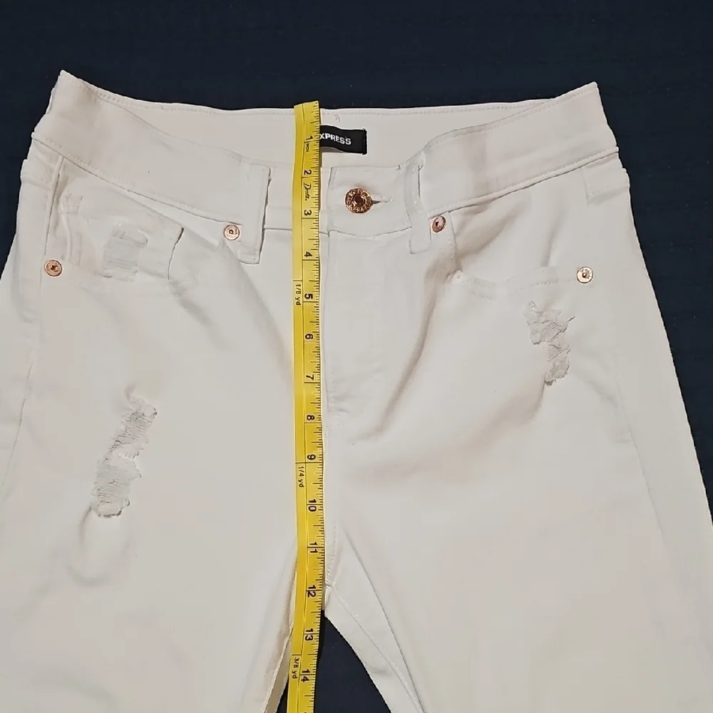 Express White Distressed Skinny Jeans